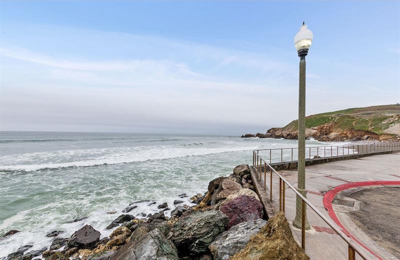 @ Marbella Lane Top Coastline Views, Family Friendly Пасифика Экстерьер фото
